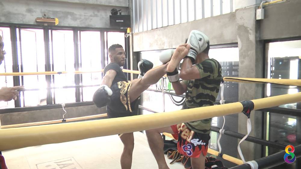 à¸à¸²à¸£à¸¡à¸²à¹€à¸¢à¸·à¸­à¸™à¹€à¸¡à¸·à¸­à¸‡à¹„à¸—à¸¢à¸„à¸£à¸±à¹‰à¸‡à¹à¸£à¸à¸‚à¸­à¸‡à¸™à¸±à¸à¸ªà¸¹à¹‰à¸¡à¸§à¸¢à¸à¸£à¸‡-UFC â€œà¹€à¸„à¸§à¸´à¸™ à¸¥à¸µ